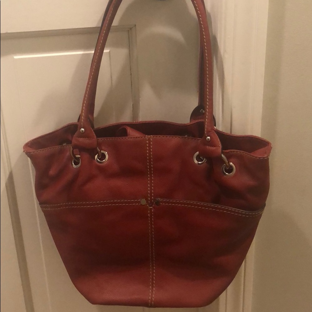 Women’s genuine leather purse